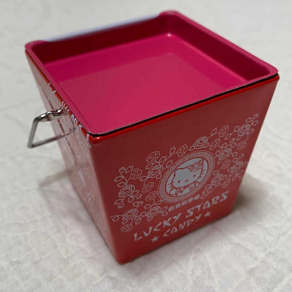 Hello Kitty Lucky Stars Novelty Candy Tin